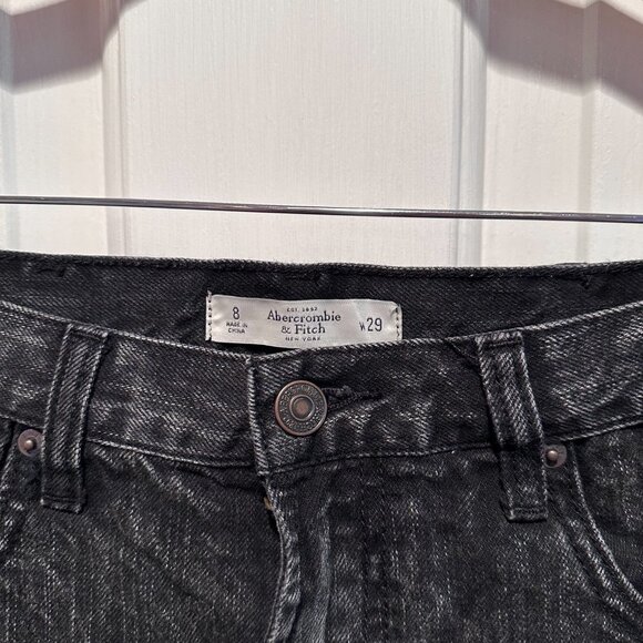 Abercrombie & Fitch Black Distressed Cut Off Jean Shorts Women’s Size 8 W29 - Picture 2 of 3